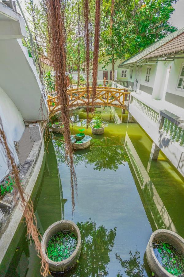 Caroline Resort Вунгтау Экстерьер фото