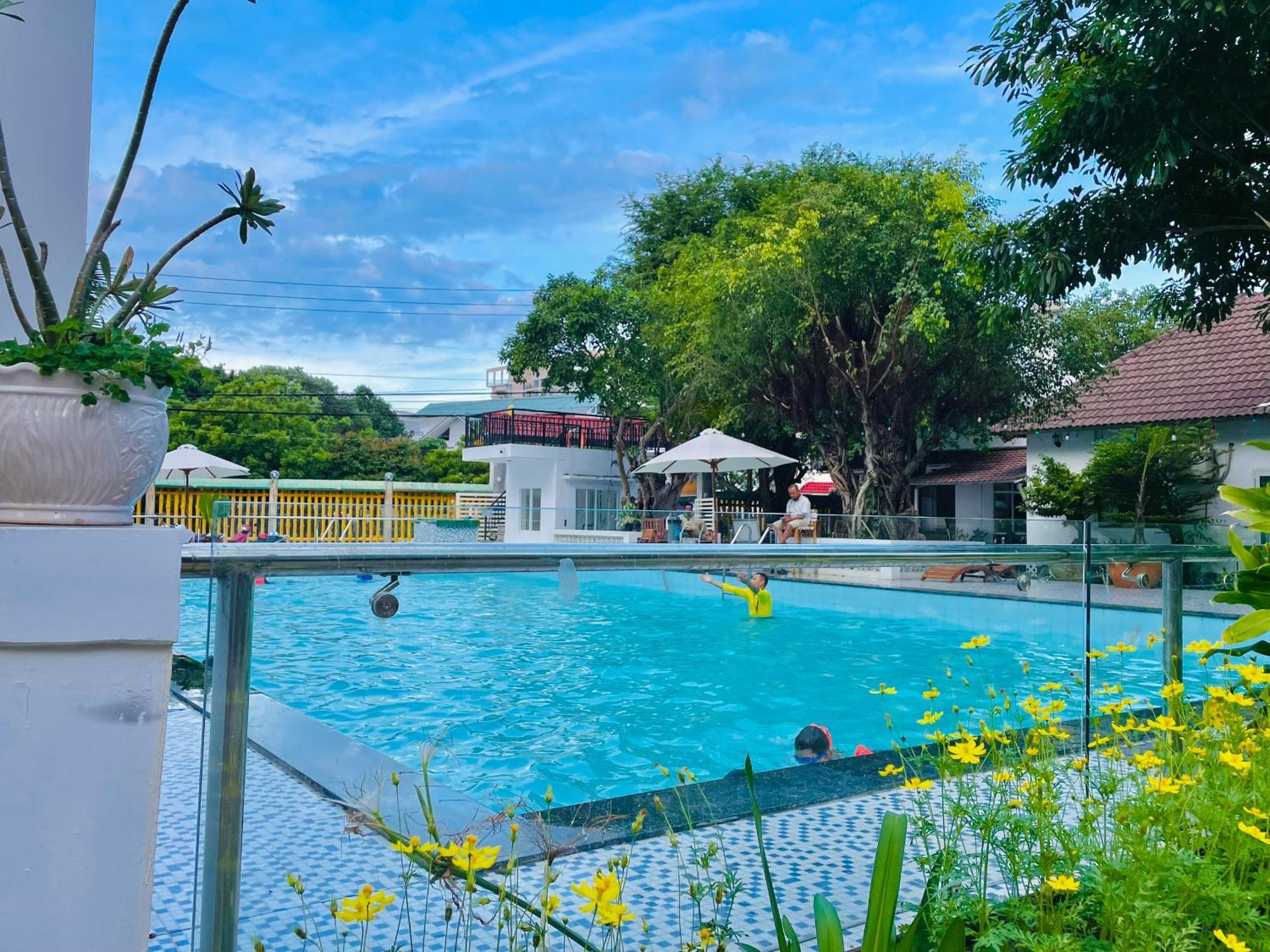 Caroline Resort Вунгтау Экстерьер фото